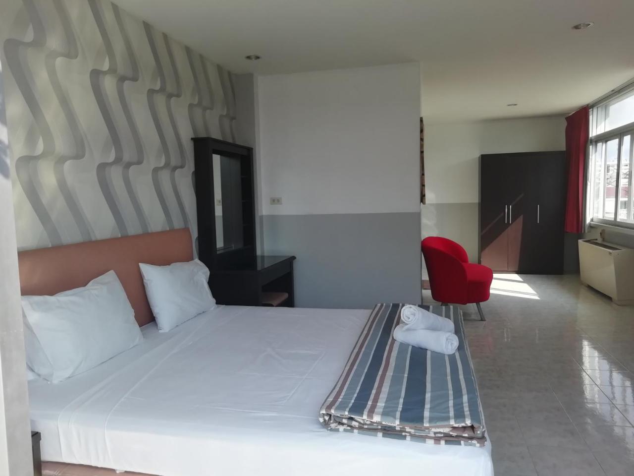 Fnb Hotel