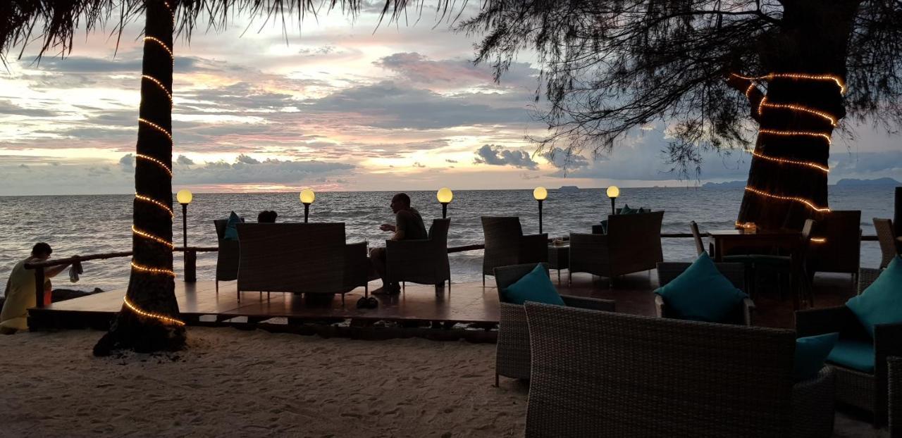 Resort Thai House