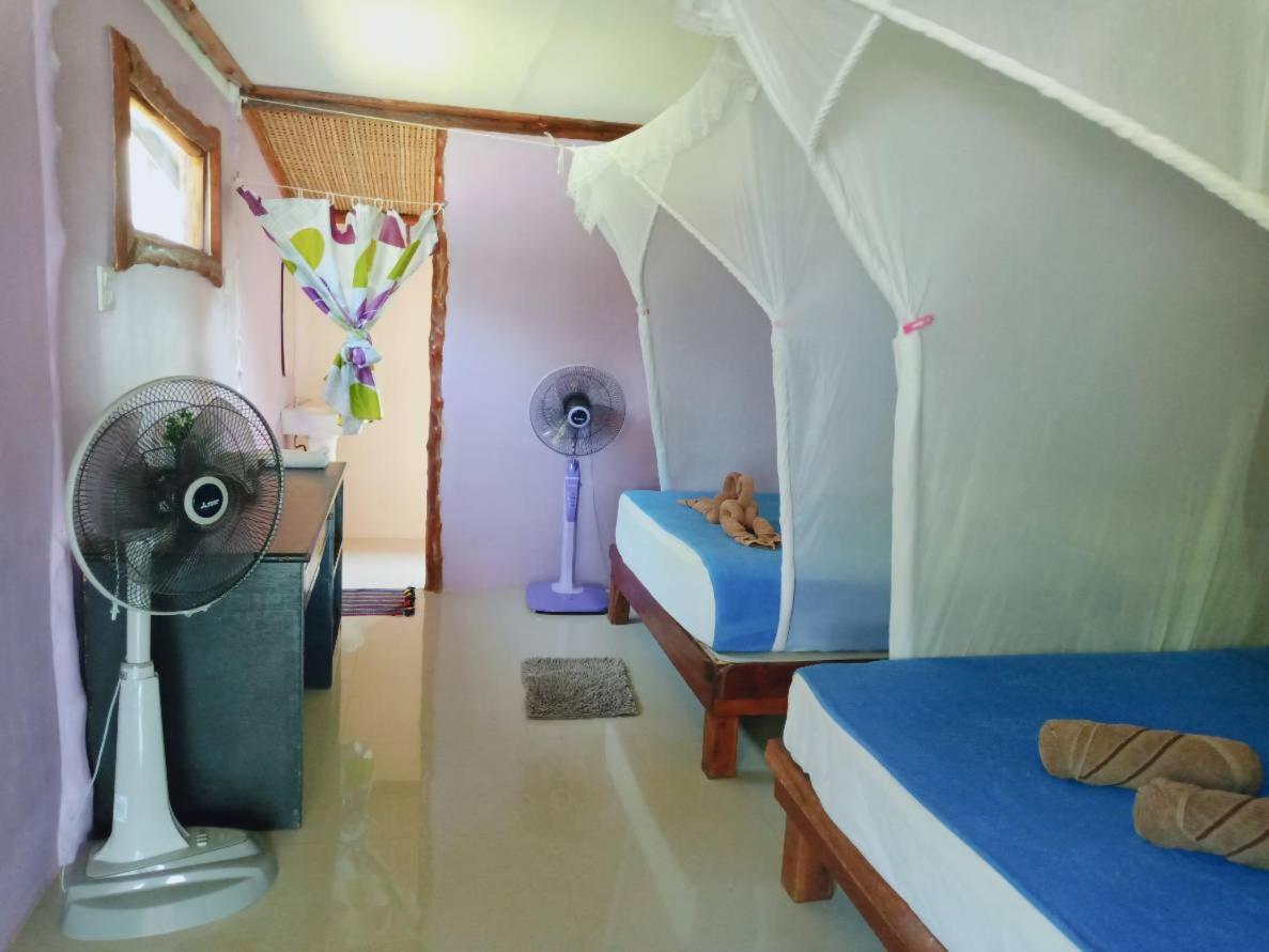 Kohjum Freedom Resort Koh Jum