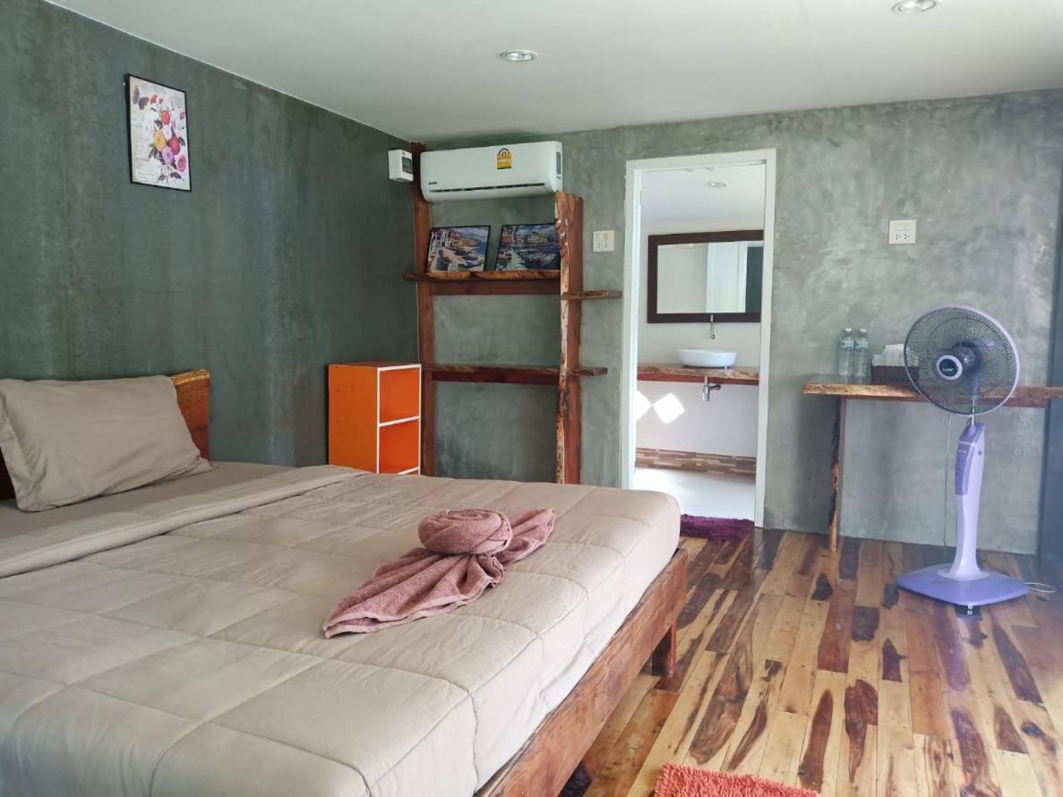 Kohjum Freedom 3* Koh Jum