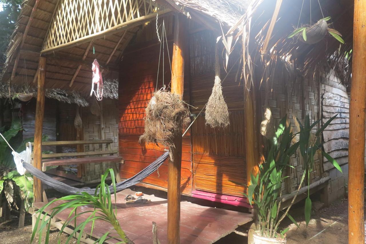 Guest house Easy Huts 2*