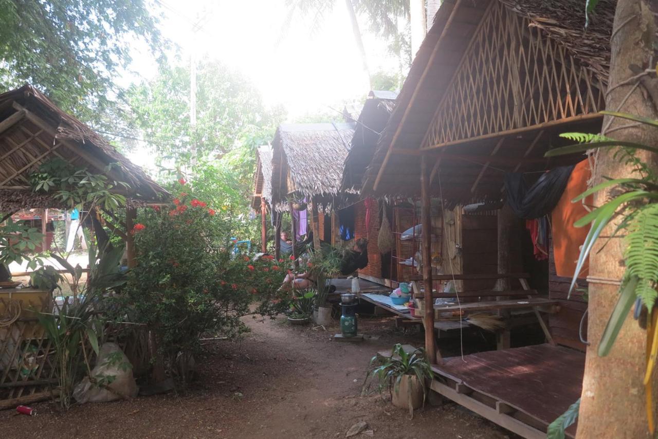 Guest house Easy Huts Koh Lanta