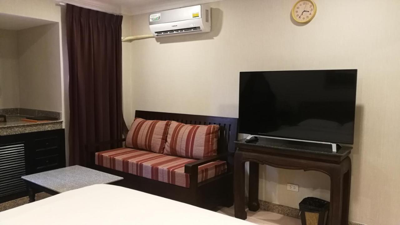Hotel The Ambiance 3*
