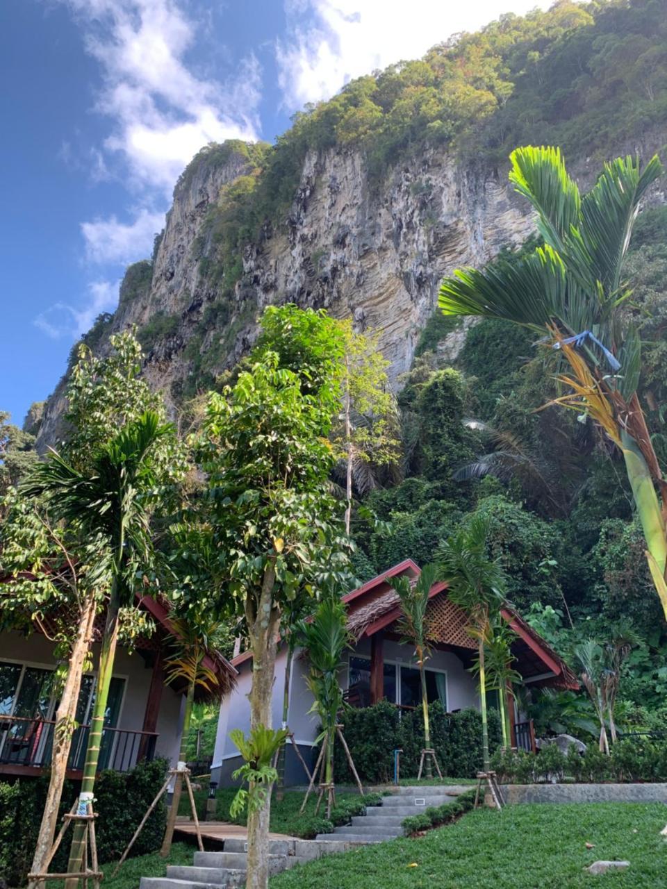 Vipa Tropical Resort