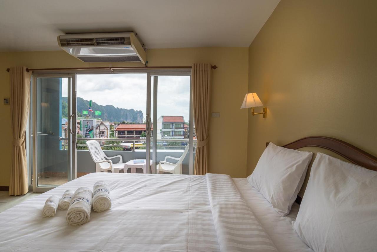 Lalisa Aonang Hotel 3*