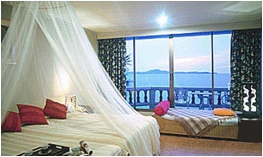Golden Cliff House Resort Pattaya