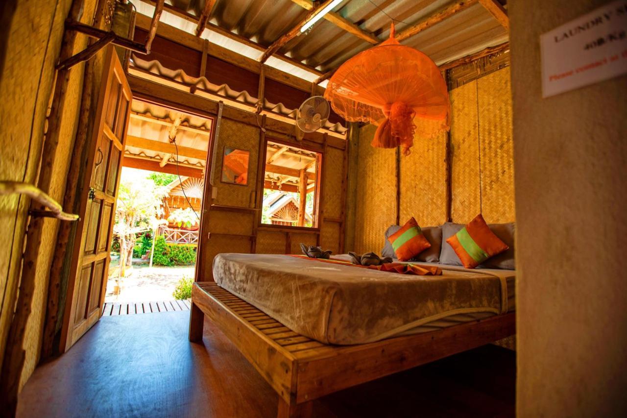 Baan O K Chawkoh Koh Lanta