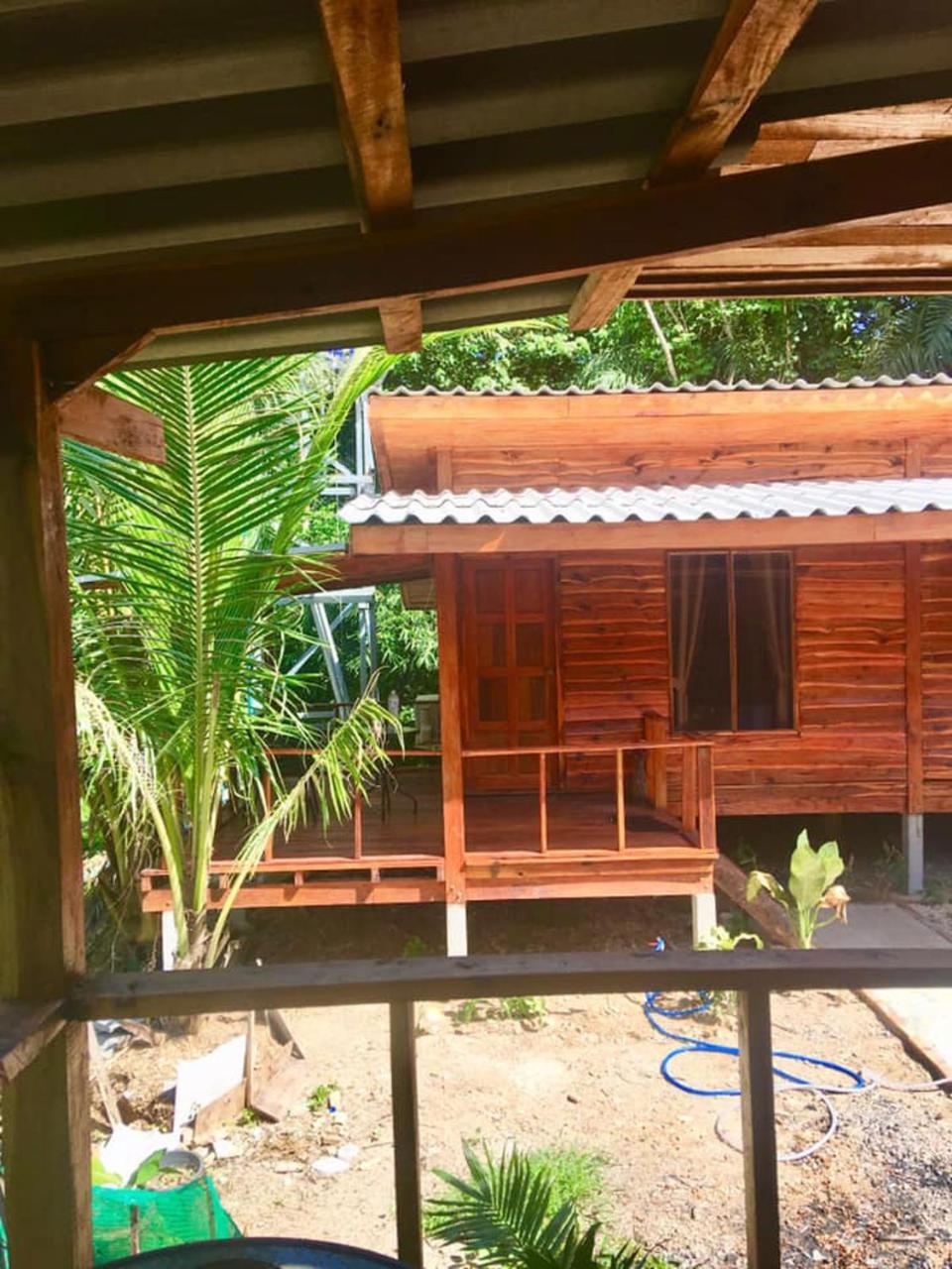 Guest house Lanta A Toi House Koh Lanta
