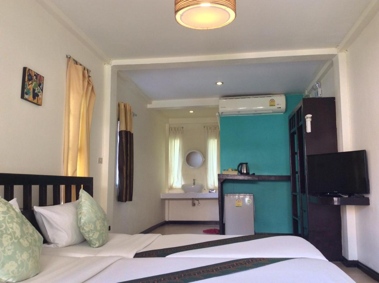 Anyavee Resort 3*
