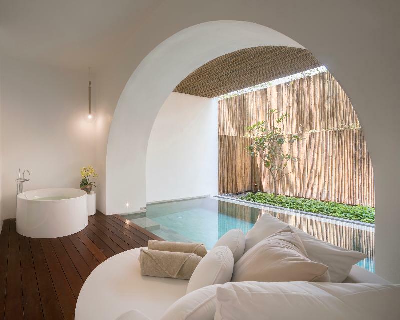 Sala Samui Chaweng Beach Hotel 5*