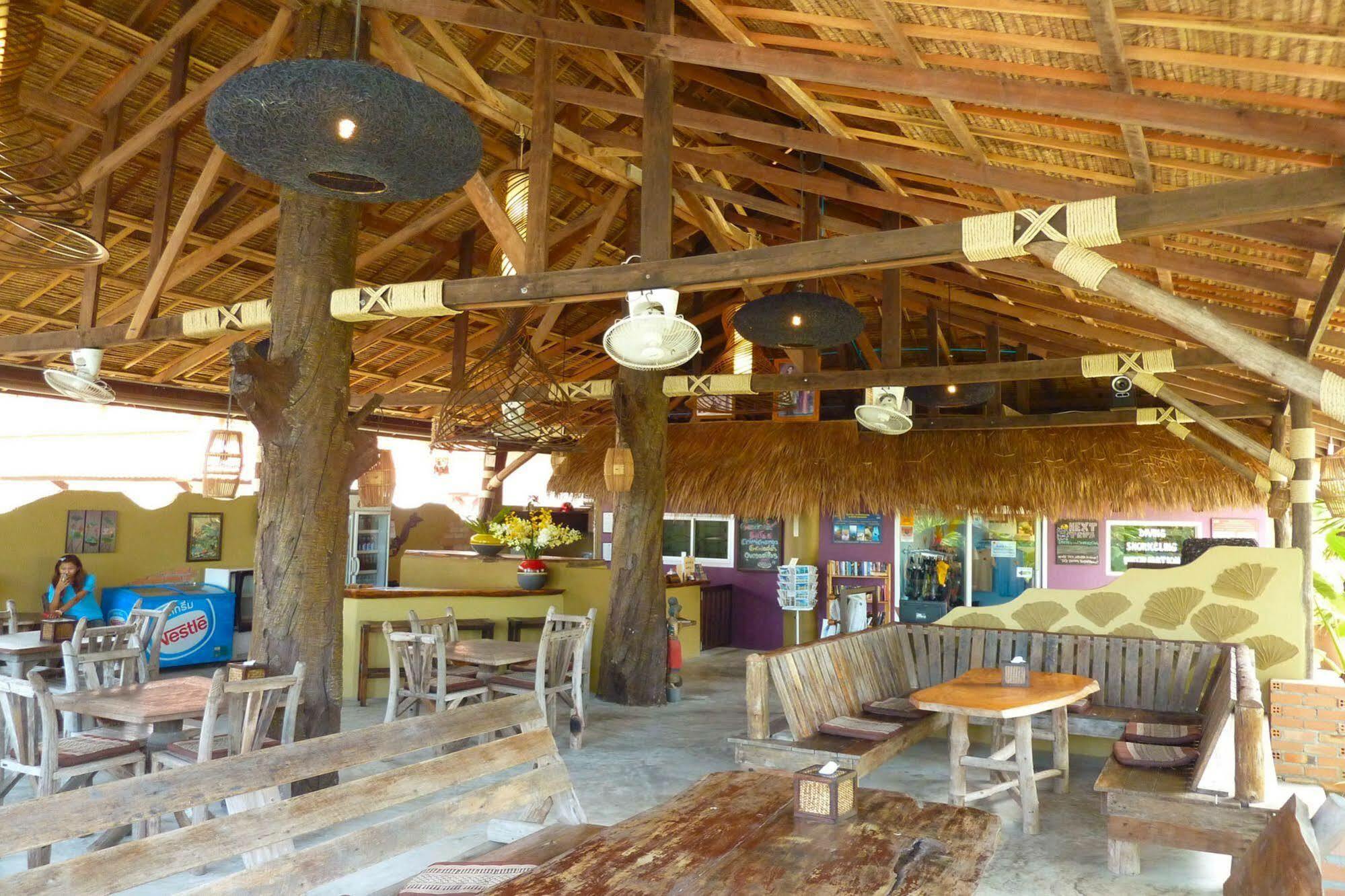 Lanta Castaway Resort