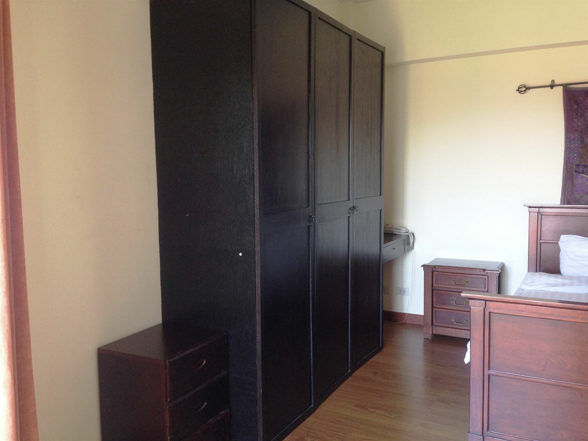 Aparthotel Yanadin Service Bang Saen