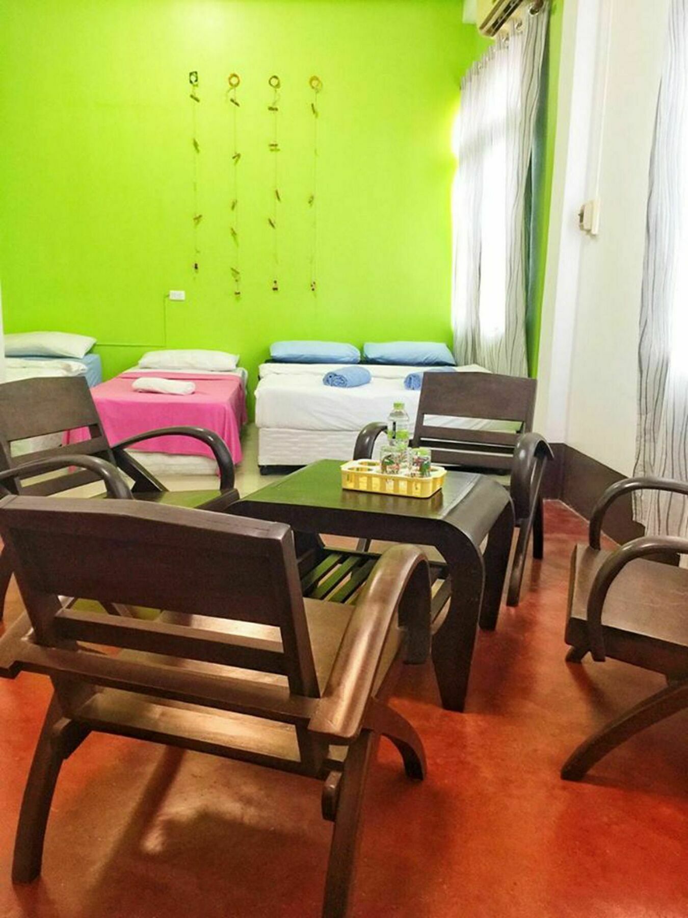 Baan Phangnga Beds And Bakery 2*