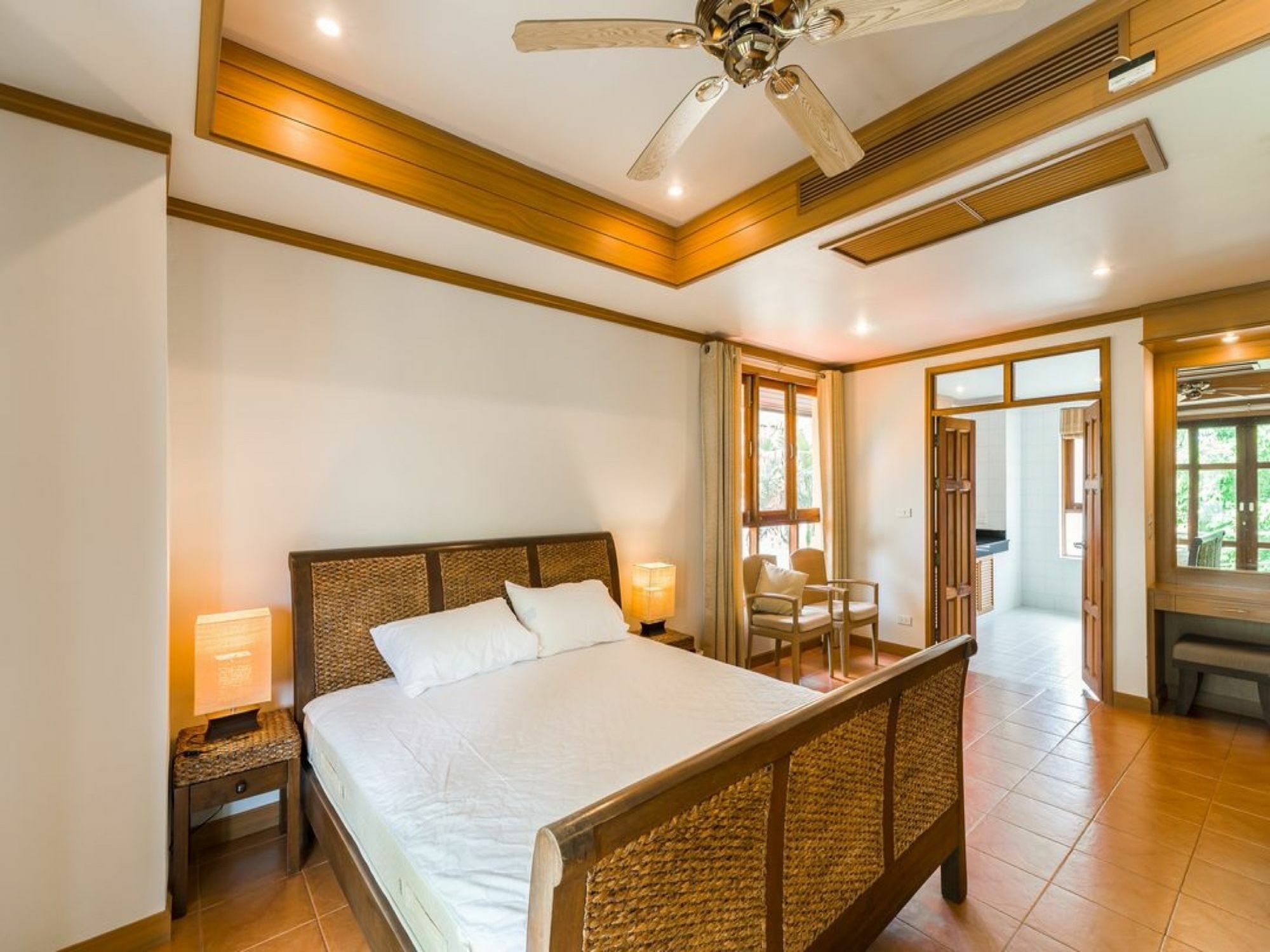 3 Bedroom On Front Tg12 Villa