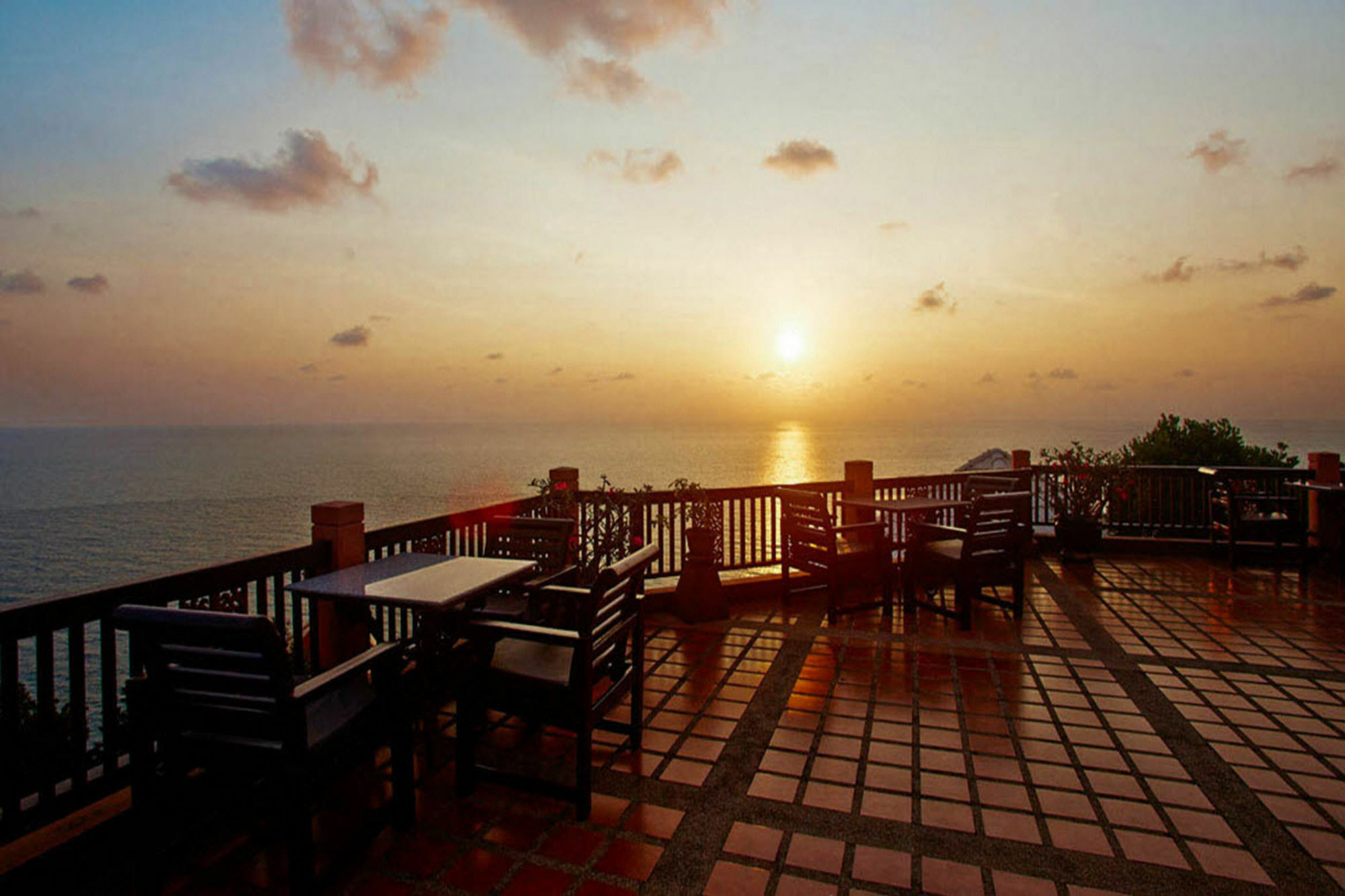 Samui Bayview & - Sha Resort