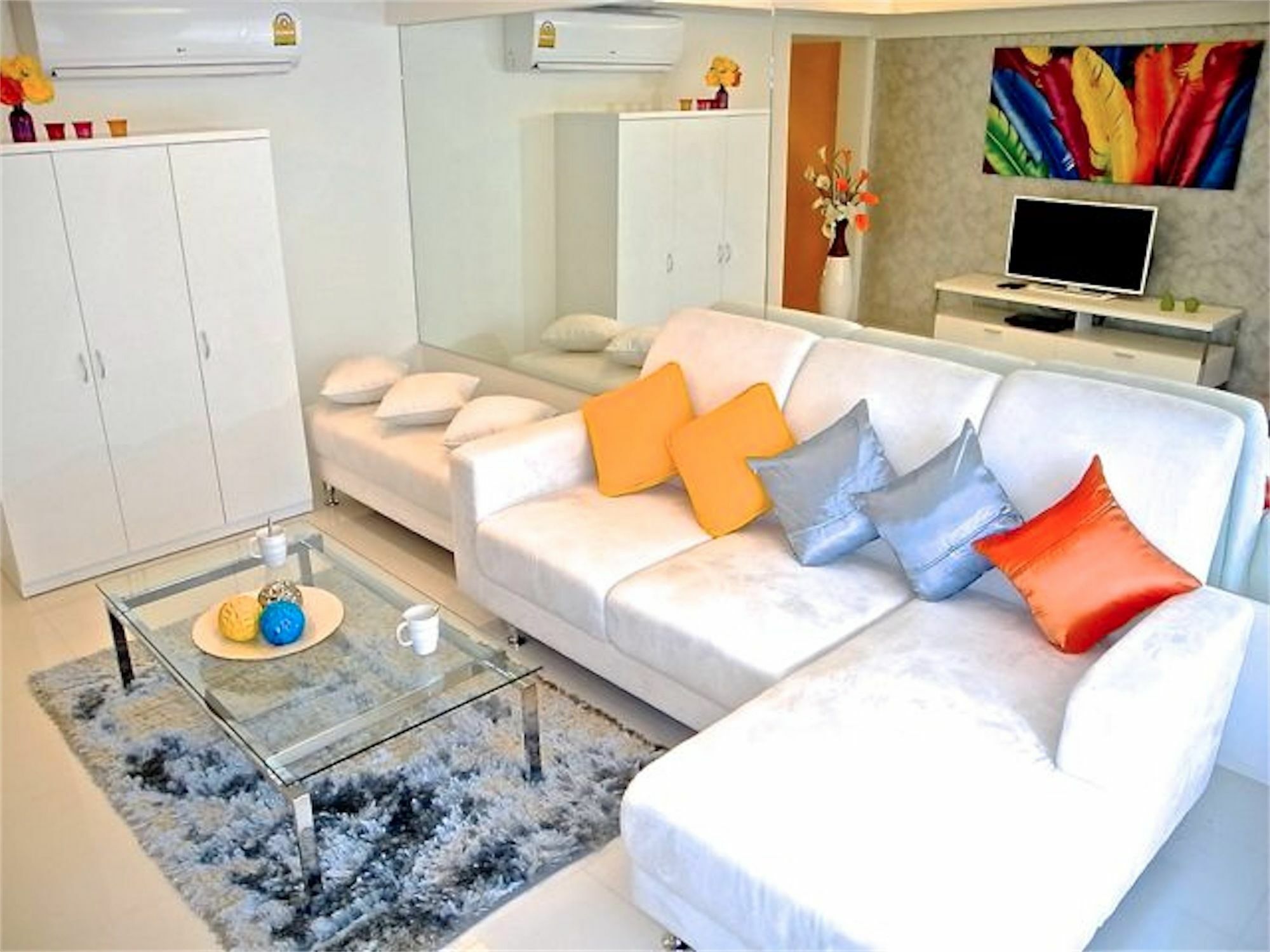 Apartment Plaza 1 Bedroom Modern *