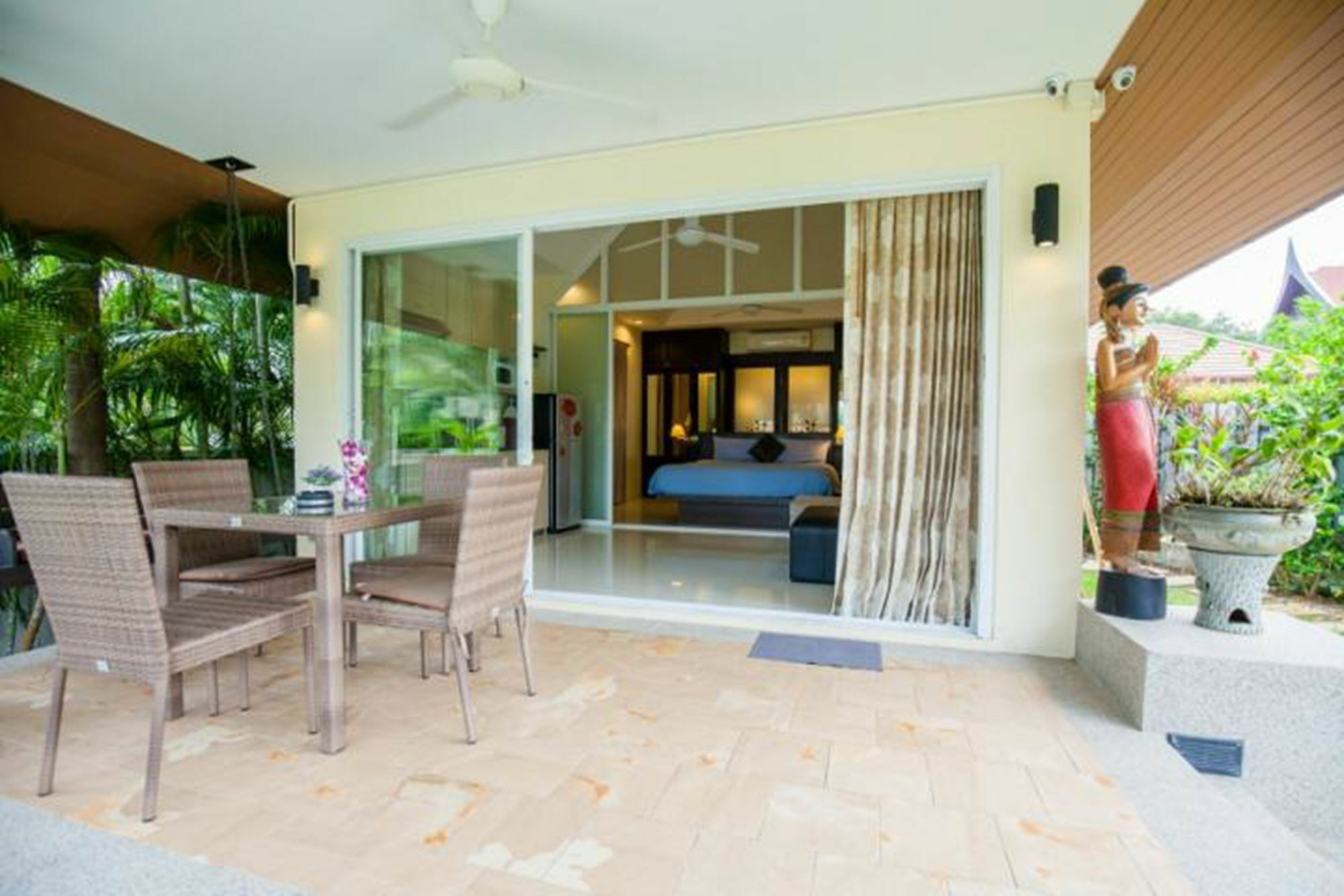 One Bedroom Pool By Jetta *