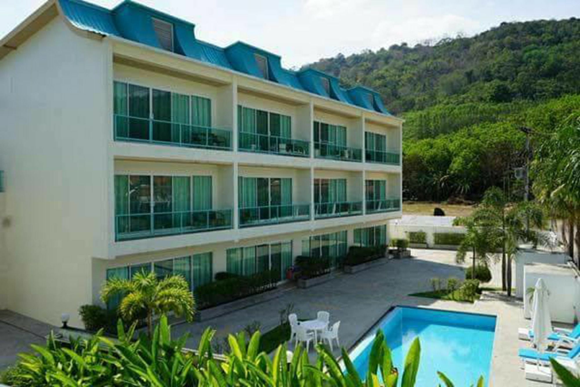 Condor Apartment
