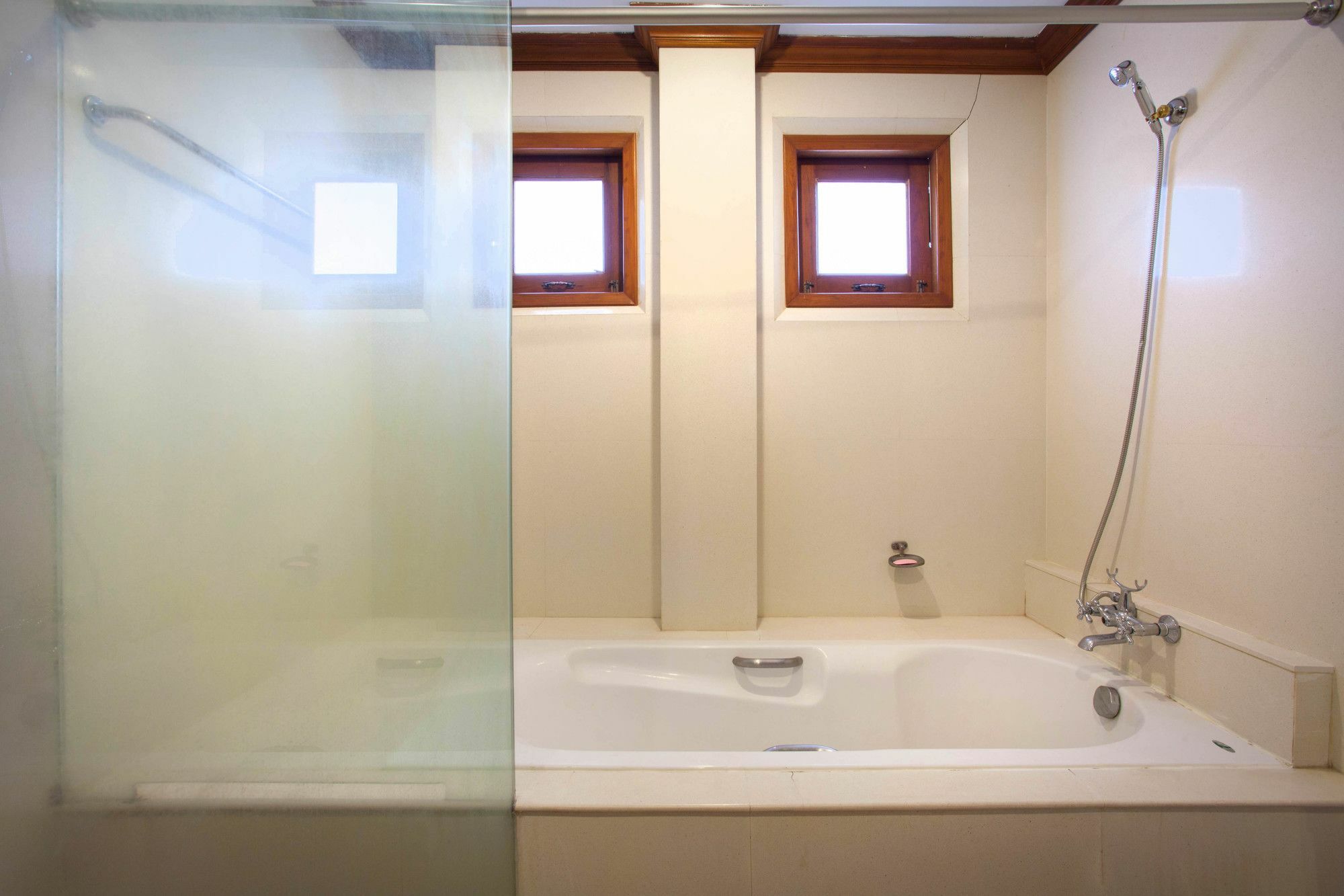 Baan Yin Dee Villa *