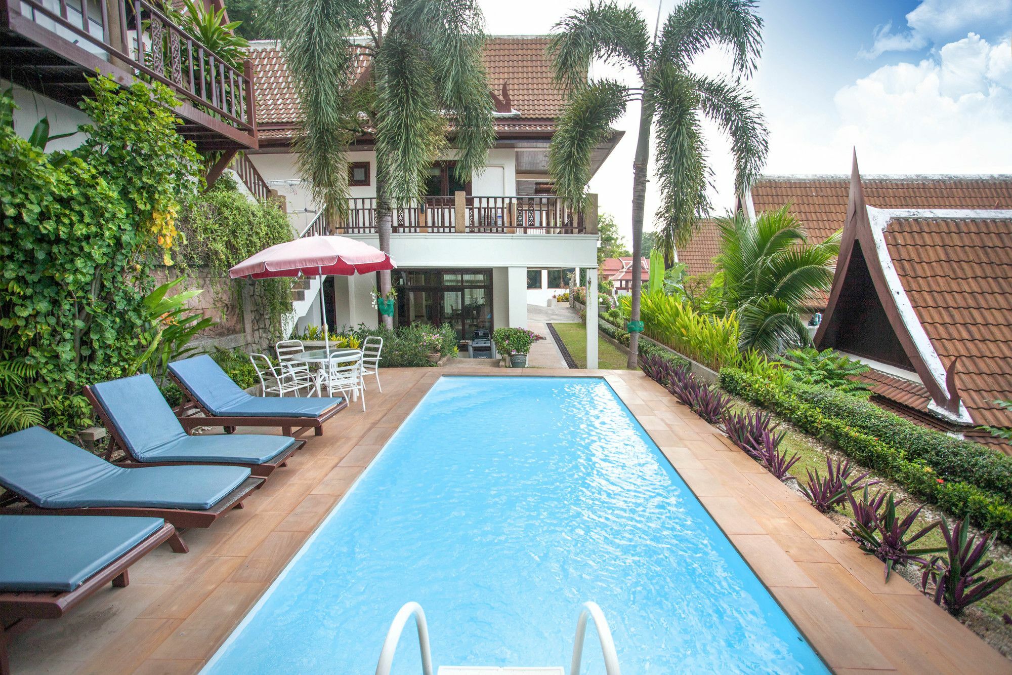 Baan Yin Dee Patong