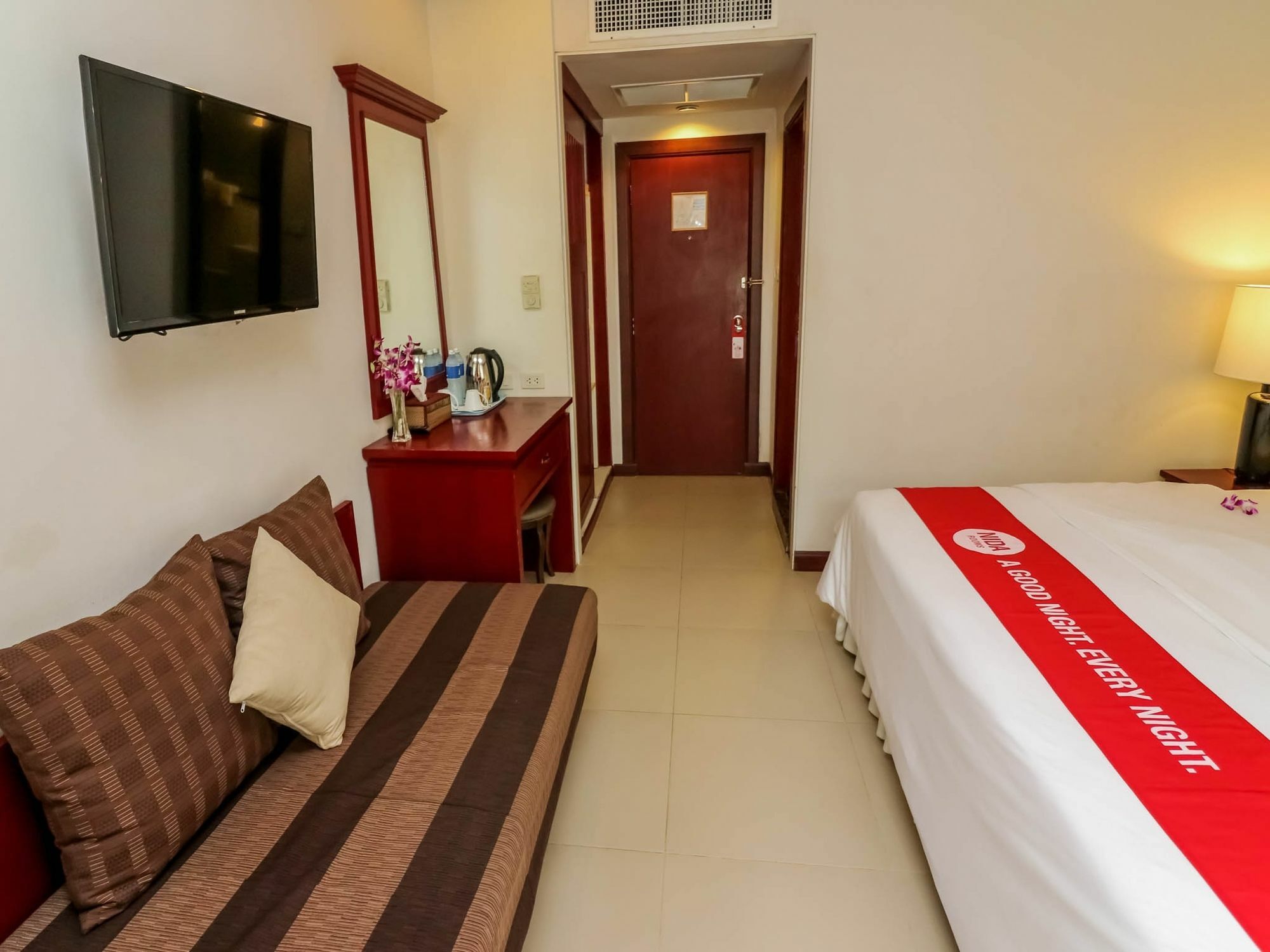 Hotel The Lokal Phuket