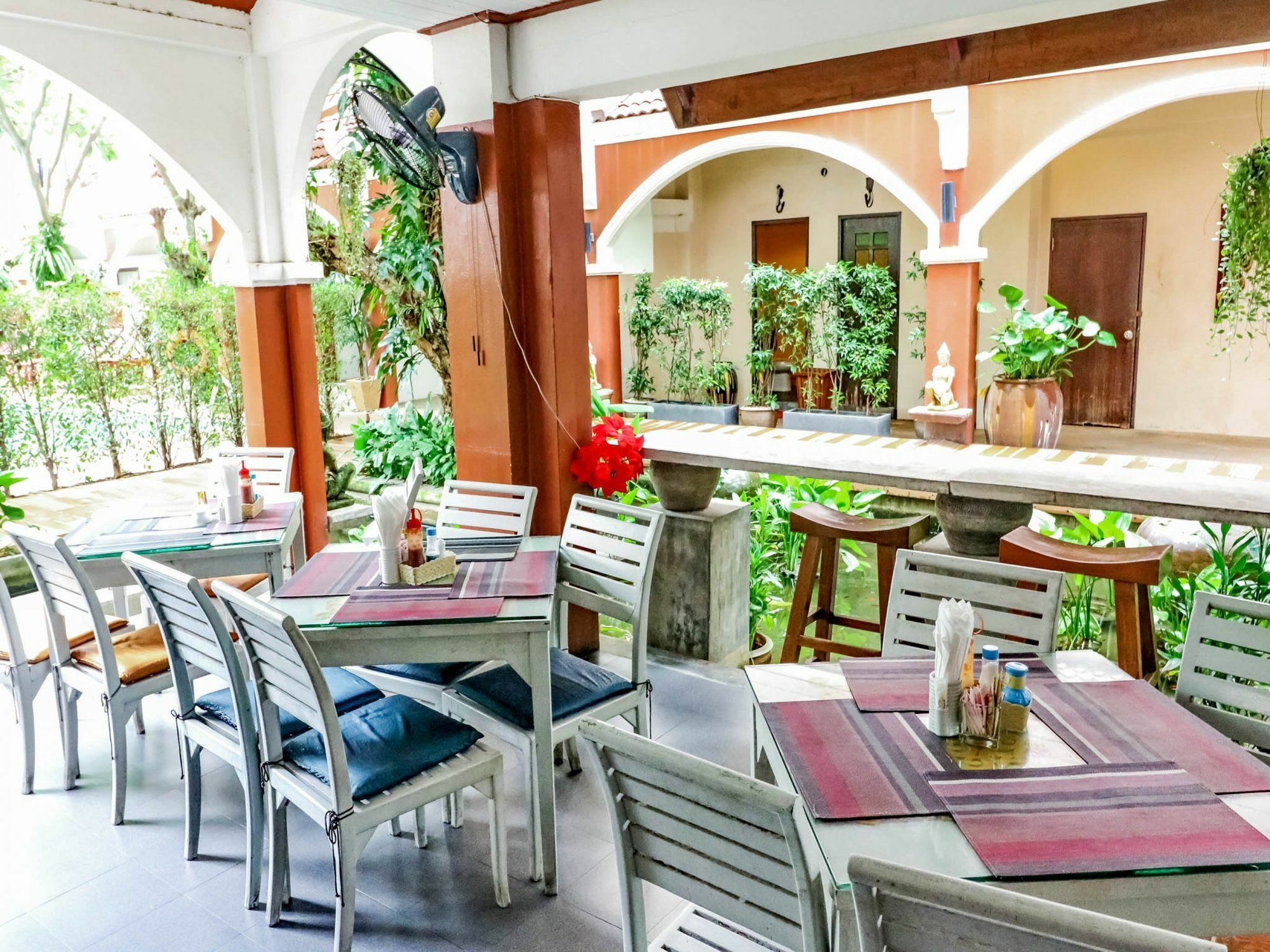 The Lokal Phuket Hotel Patong
