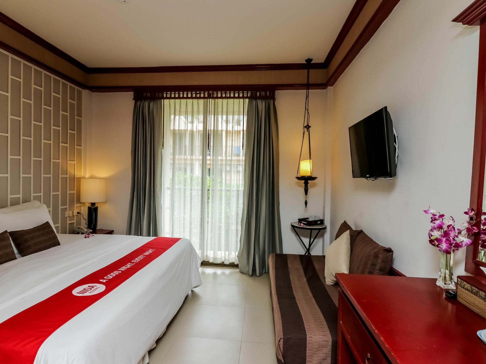 The Lokal Phuket Hotel Patong