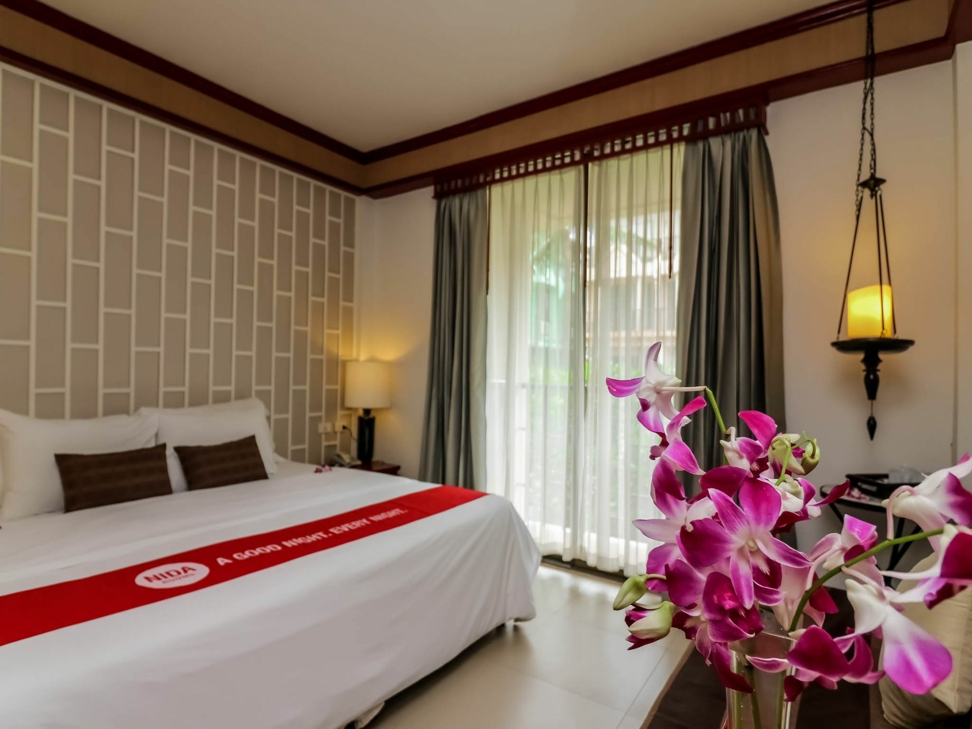 Hotel The Lokal Phuket 3*