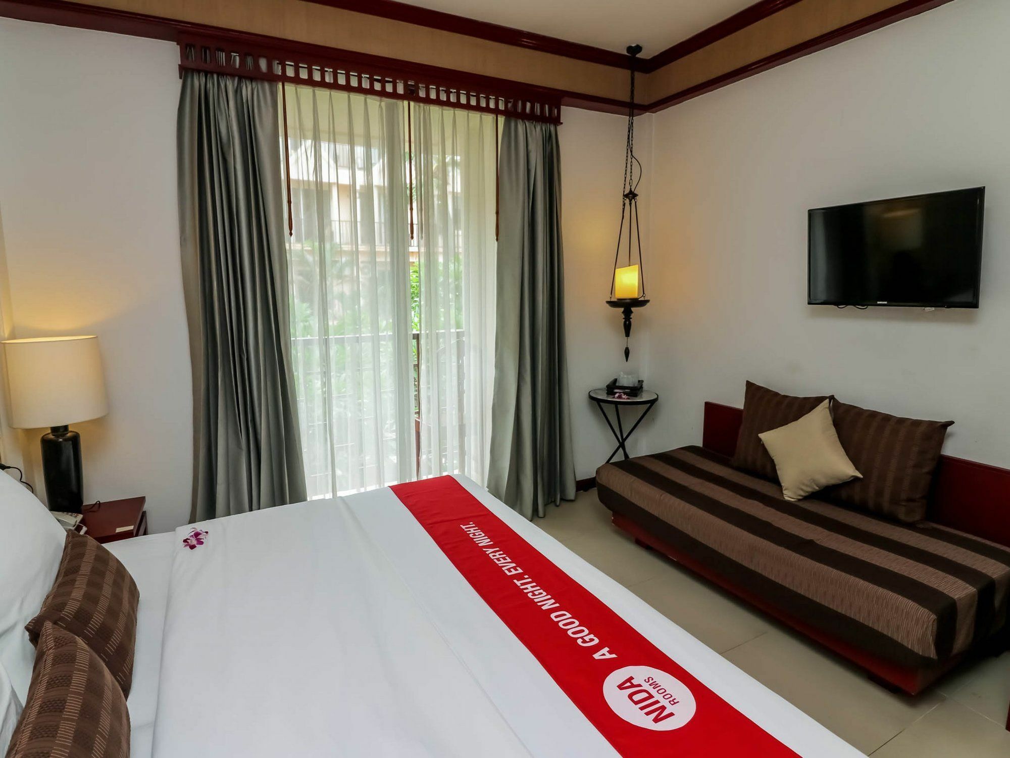 Hotel The Lokal Phuket