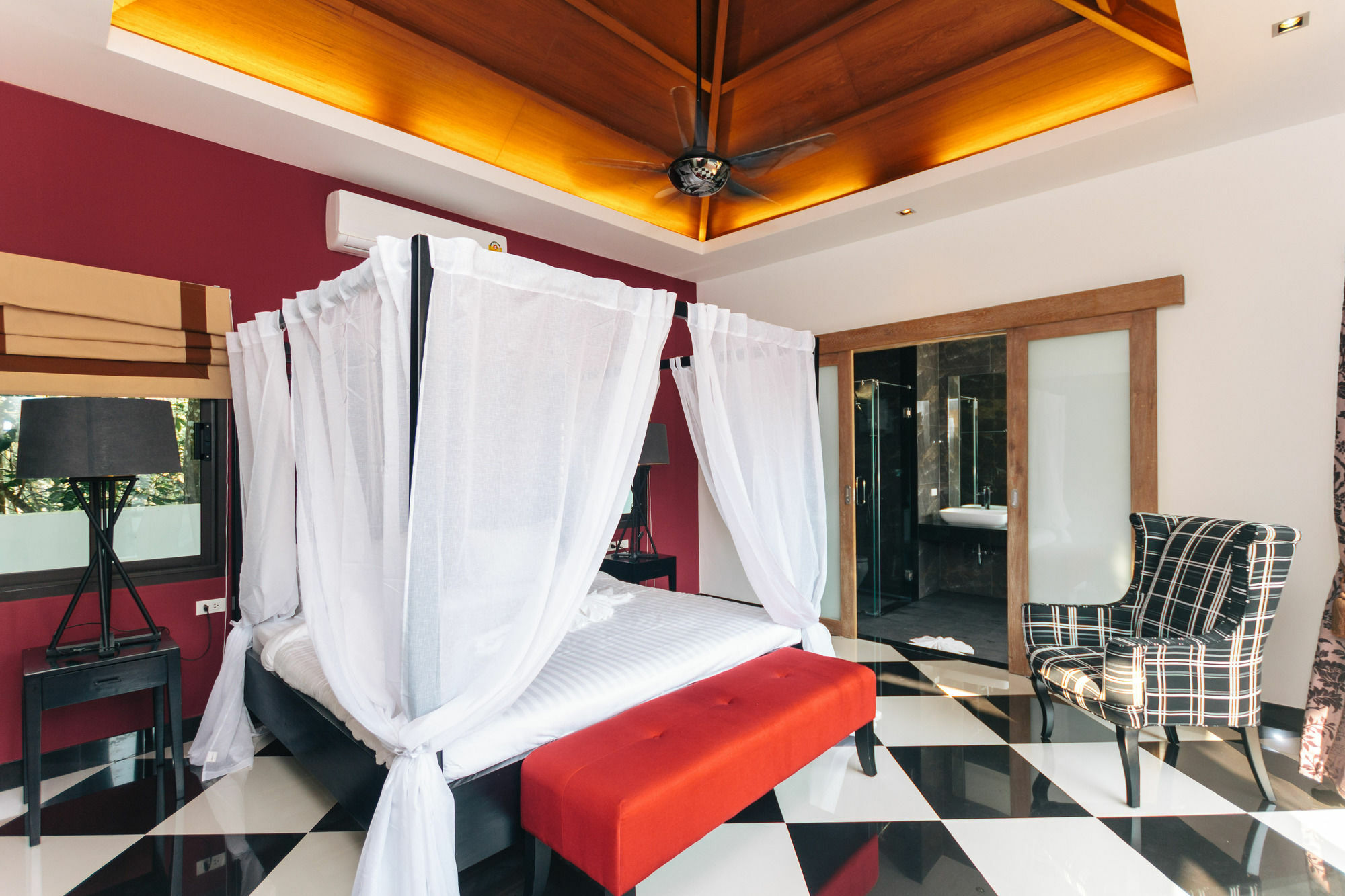 Jewels Phuket Pousada Praia de Surin