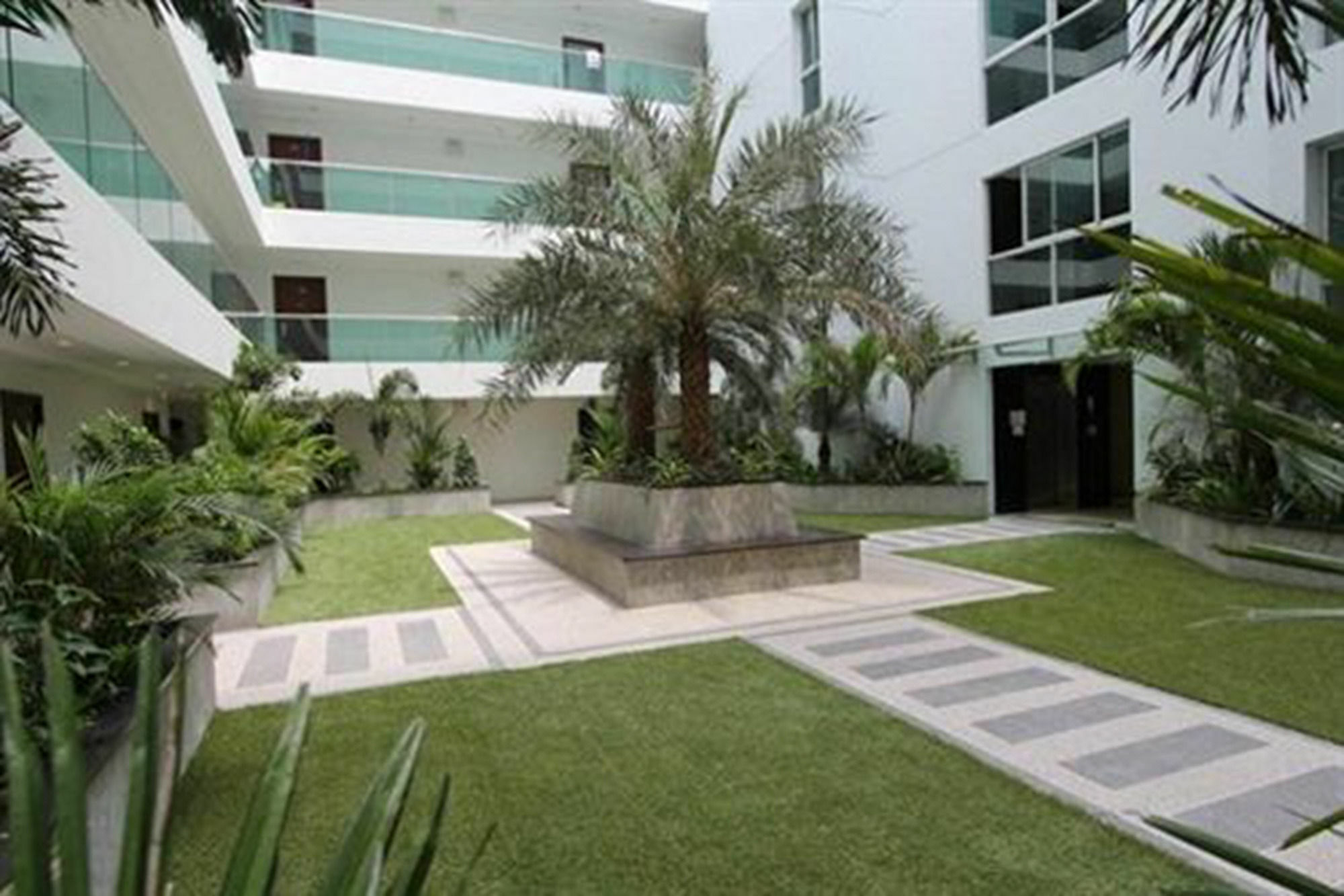 Apartment Laguna Bay 1 By Sunny *