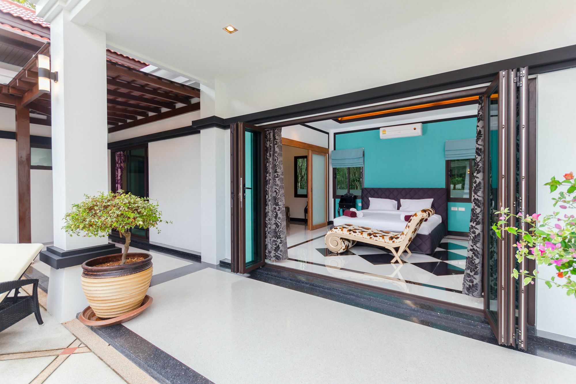 Pousada Jewels Phuket