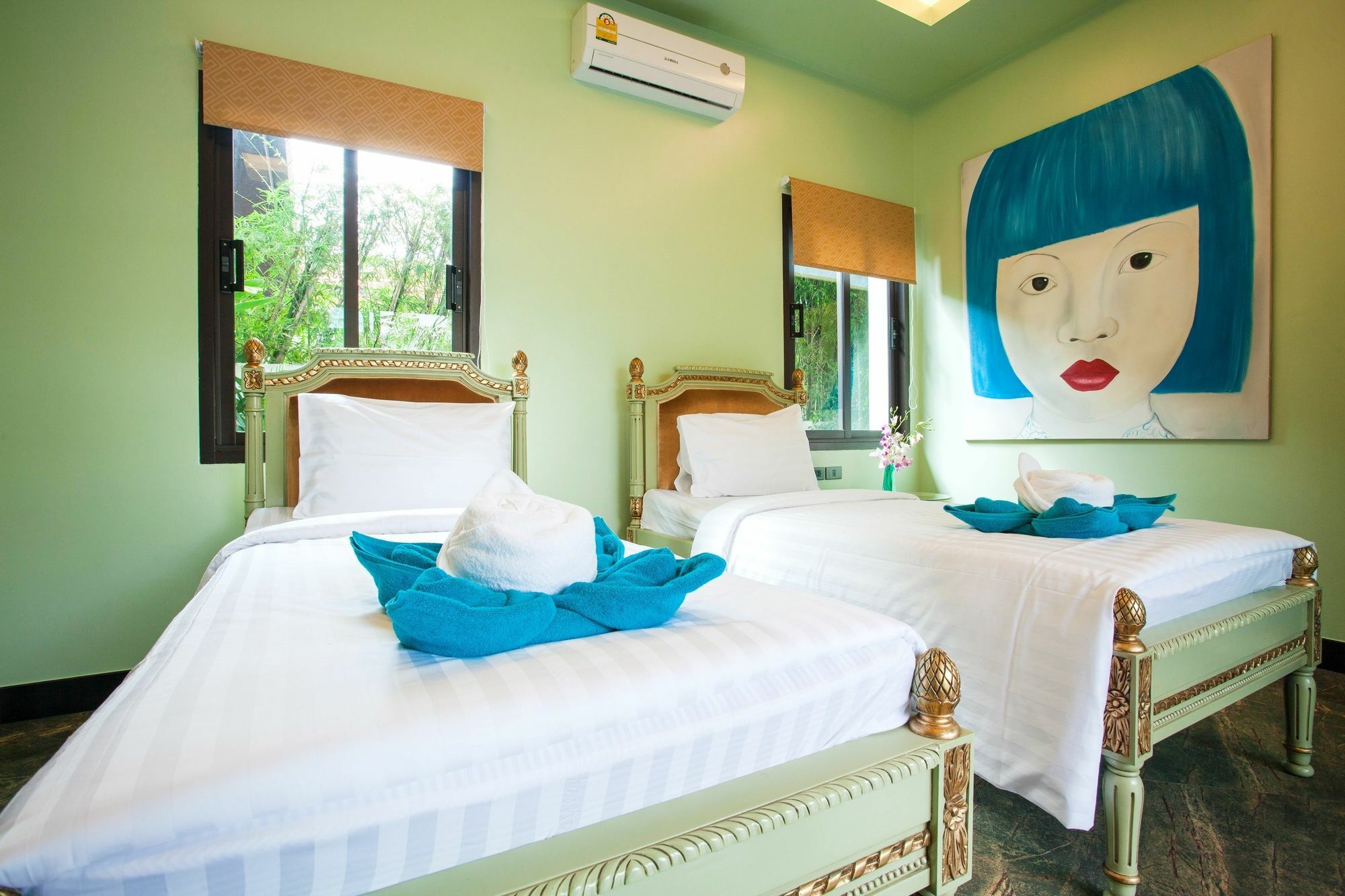Jewels Phuket Praia de Surin