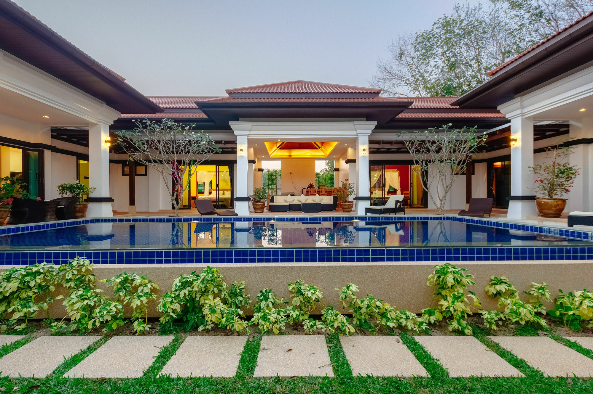 Jewels Phuket Pousada