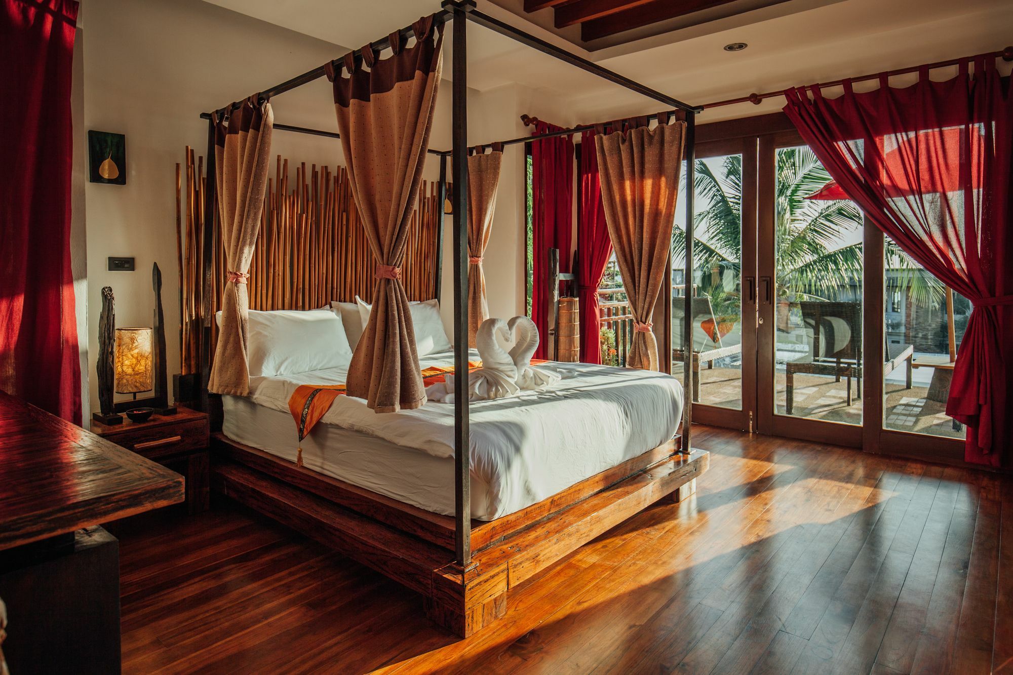 Thai Island Dream Estate Hotel
