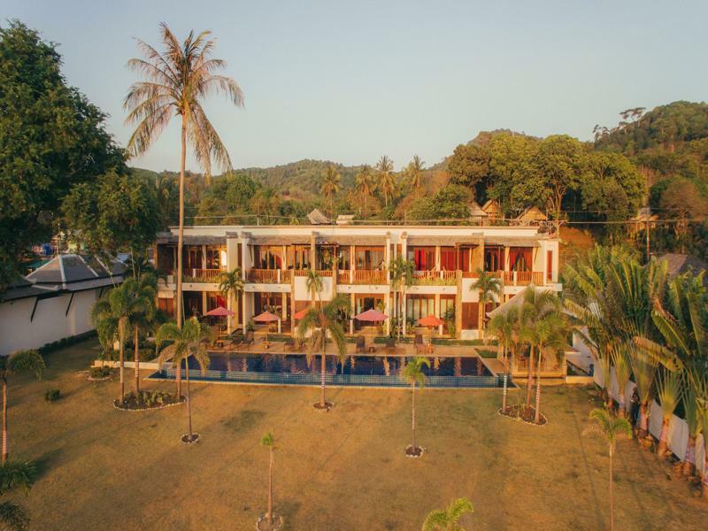 Thai Island Dream Estate 3*