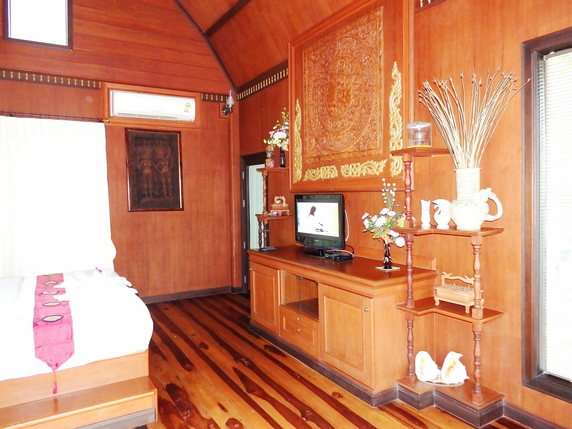 Villa Bb Pool