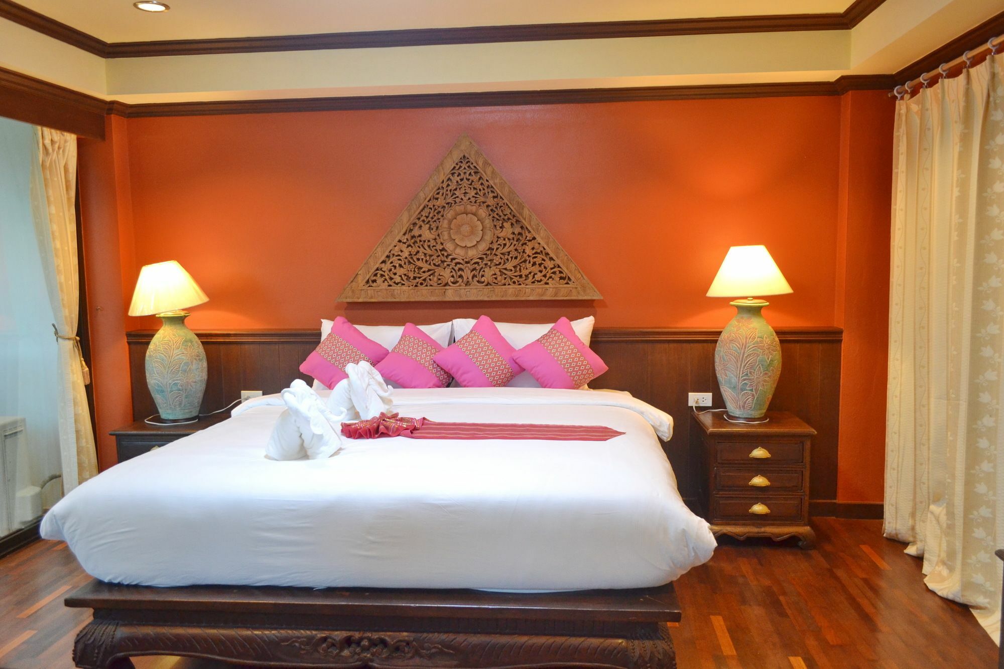 My Place Boutique 3*