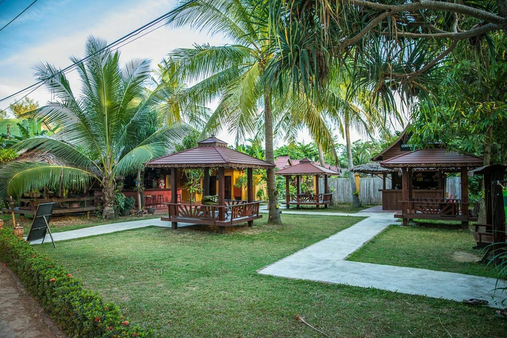 Lanta Pearl Resort