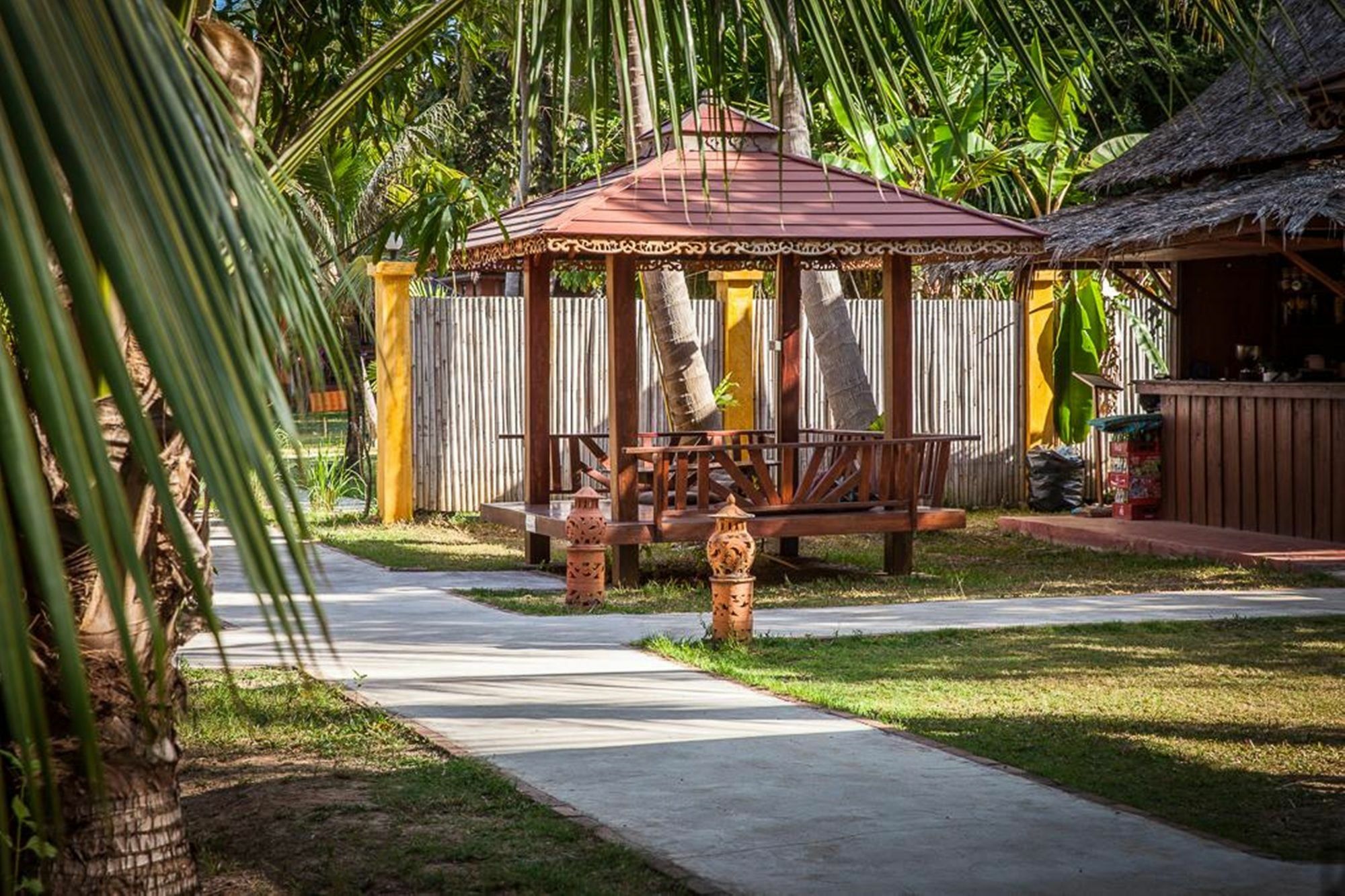 Resort Lanta Pearl 3*