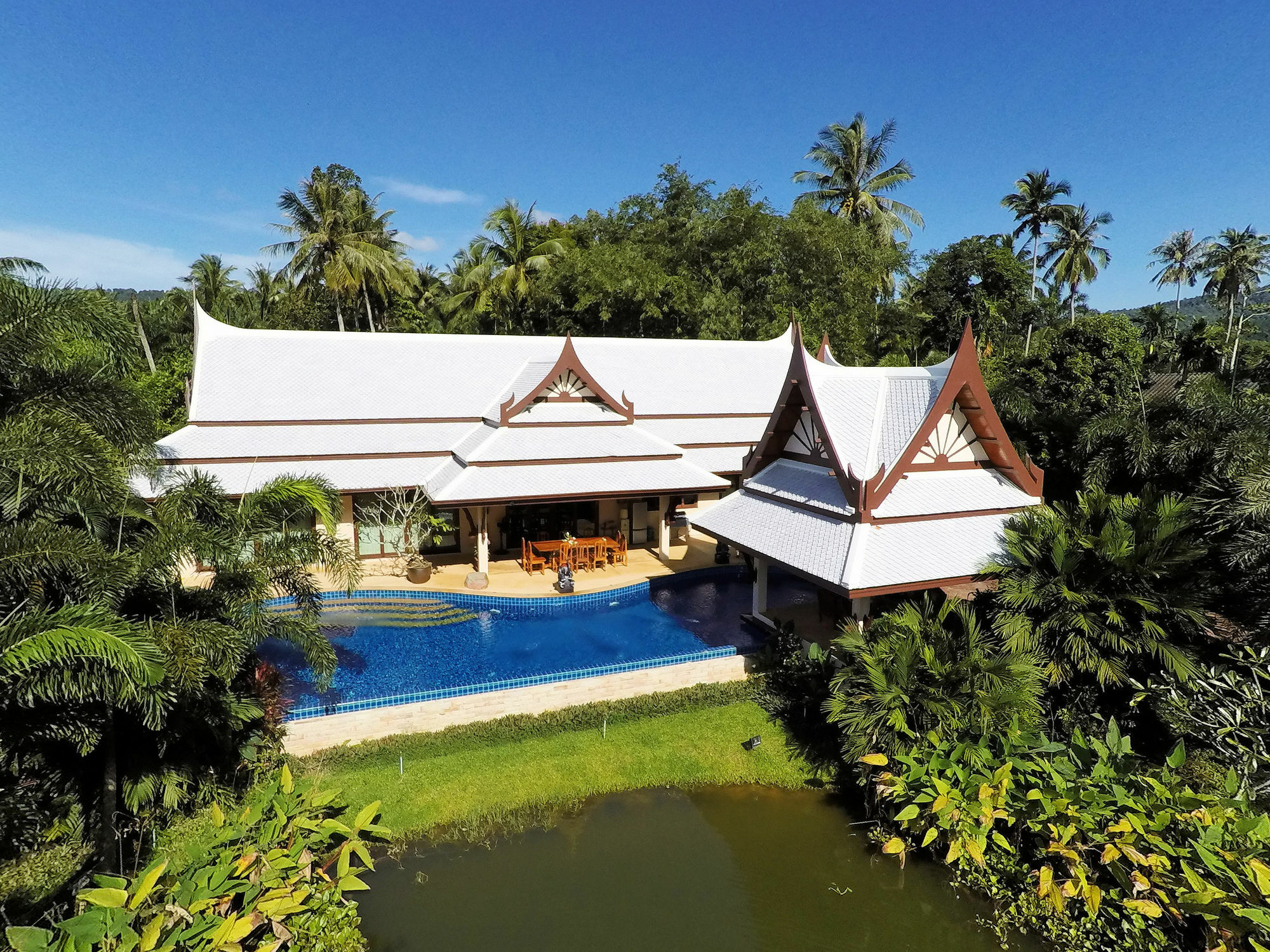 Saifon Villa