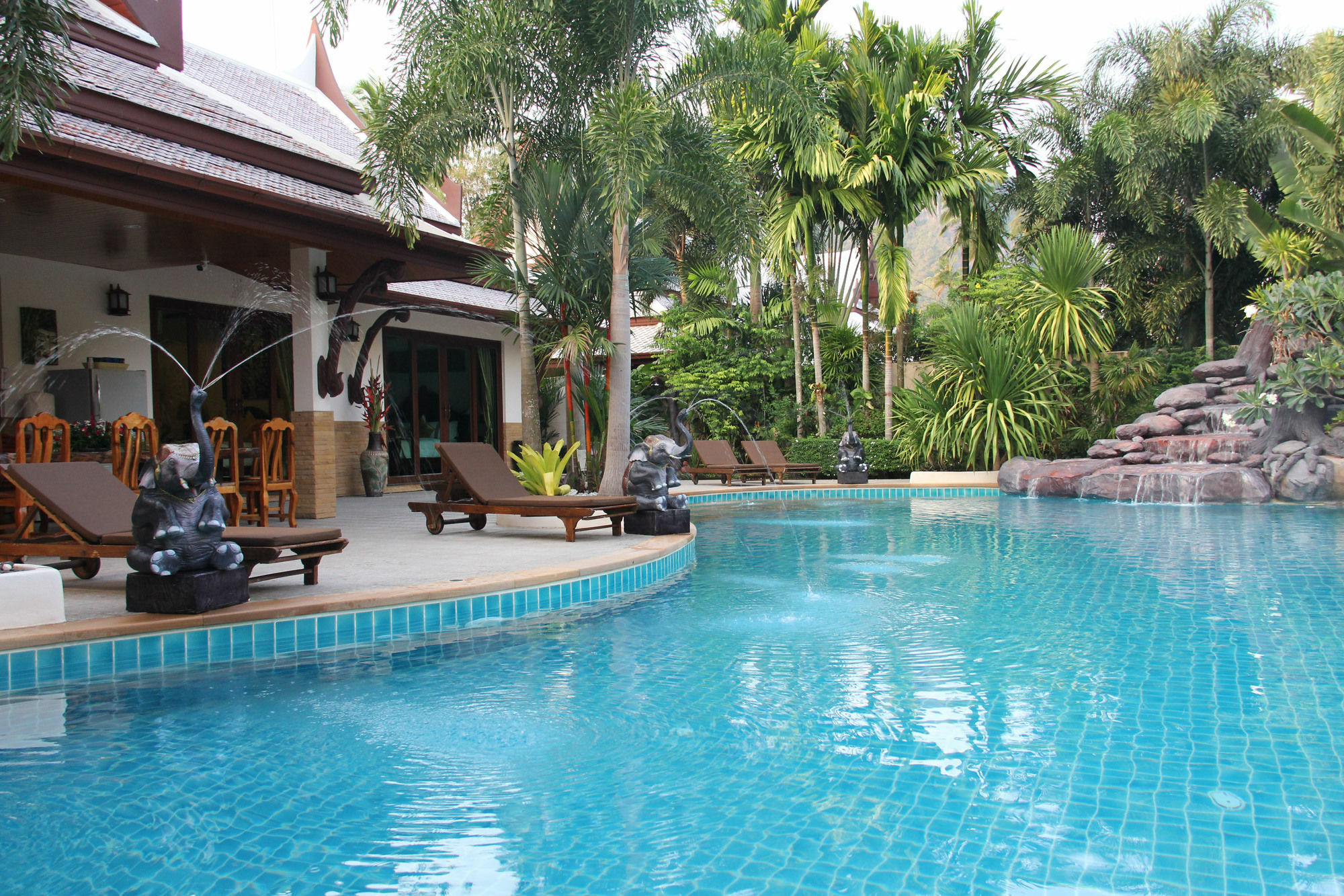 Saifon Ban Klong Haeng