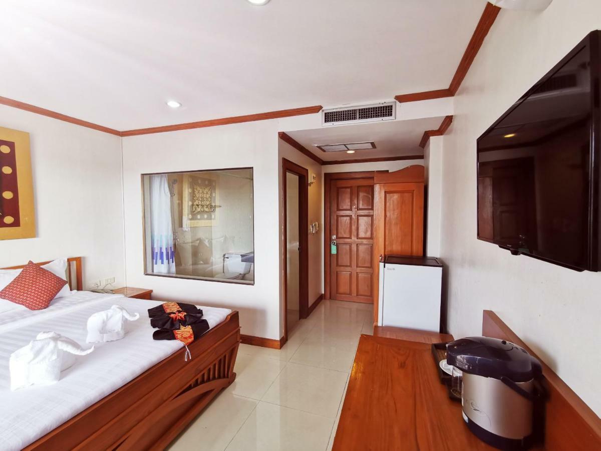 Az Hotel