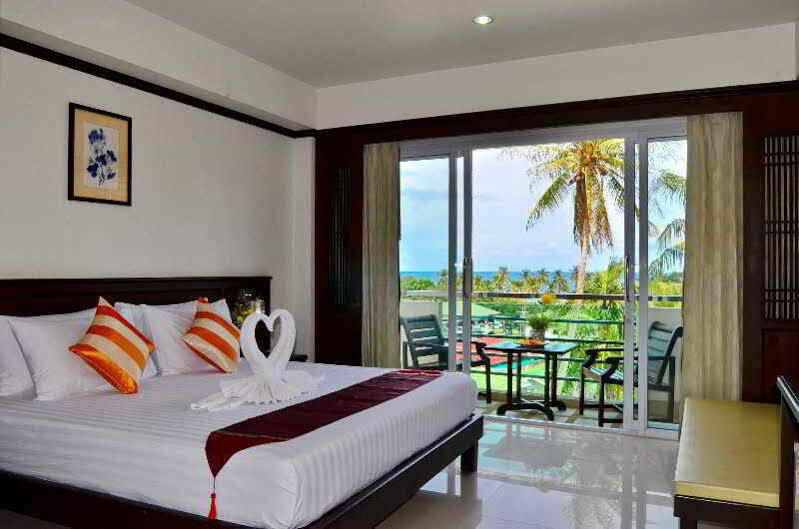 First Hotel Chaweng (Koh Samui)