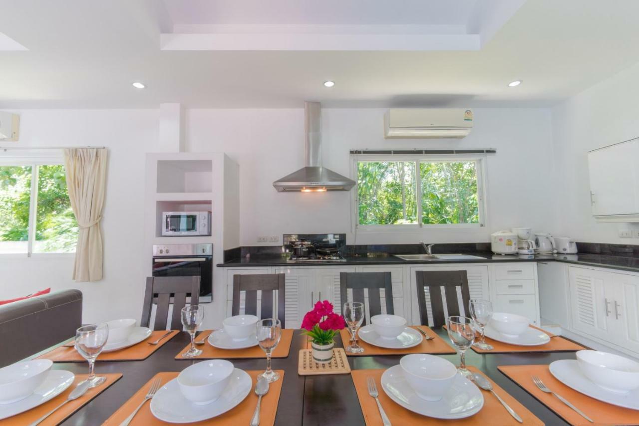 - 4 Bedroom Private Pool - Phuket