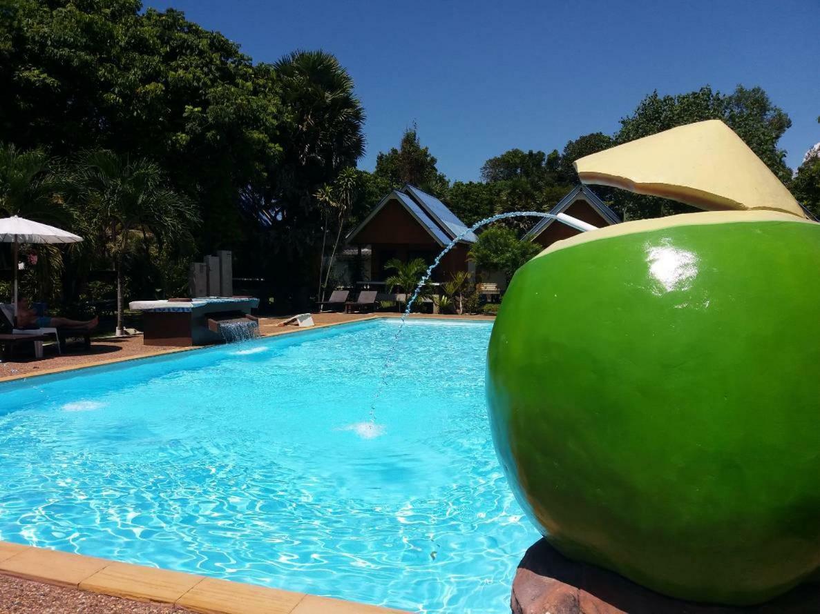 Resort Lanta Sunny House 3*