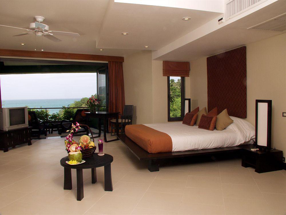 Resort Aspasia Phuket 4*
