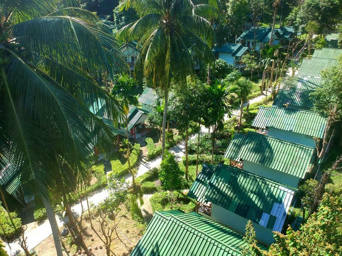 Hostel Chill Out Bar And Tonsai Beach