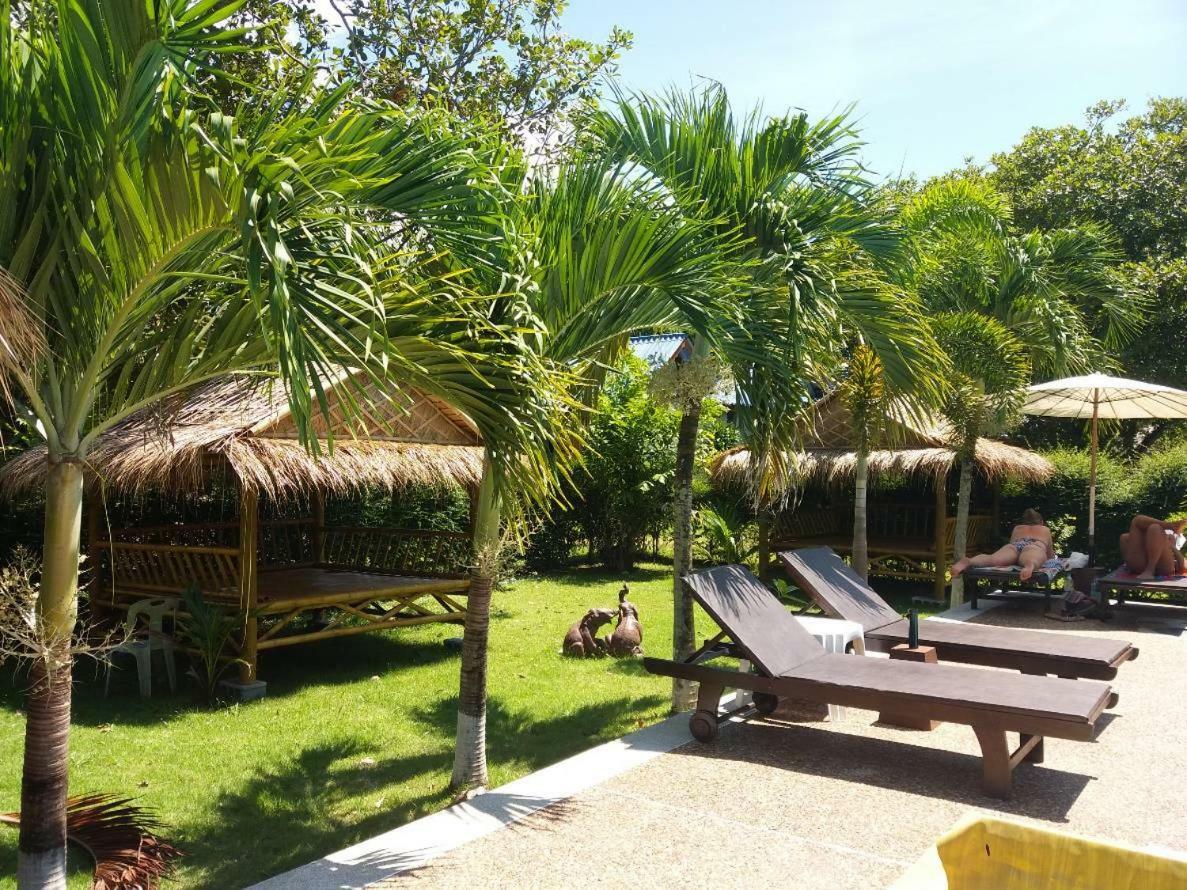 Lanta Sunny House Resort 3*