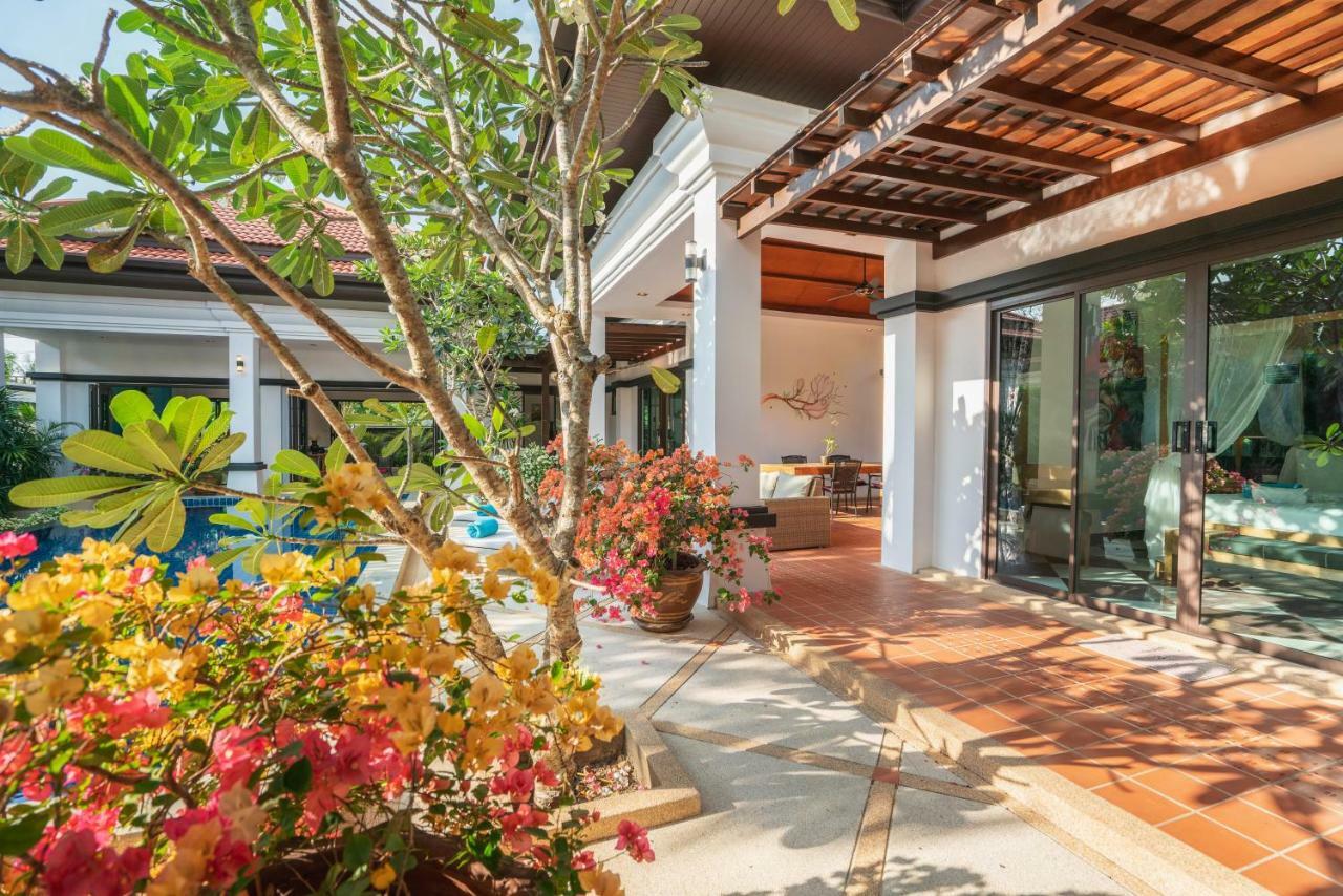Jewels Phuket Pousada